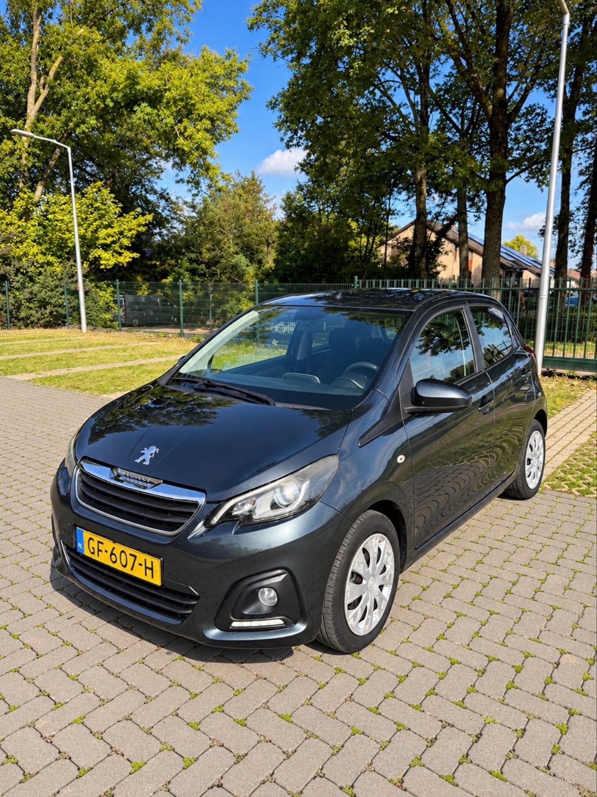 Peugeot 108 1.0 12V E-vti 51KW 5DR 2015 Grijs, Voorwielaandrijving, 4 stoelen, Origineel Nederlands, Handgeschakeld