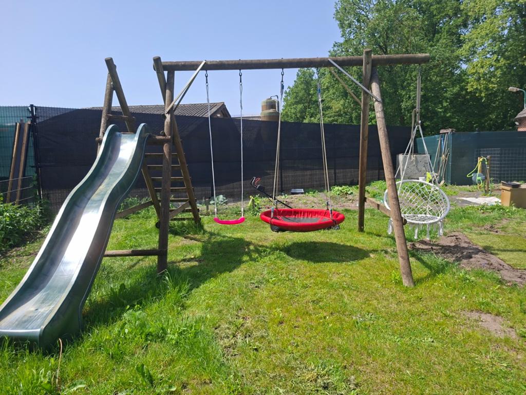 Houten Speeltoestel met Glijbaan en Schommels, Ophalen of Verzenden, Gebruikt, Schommel