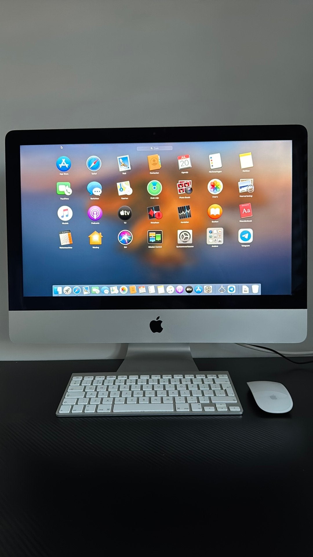 Imac Late 2013 SDD 1TB + toetsenbord + draadloose muis, Ophalen, 2 tot 3 Ghz, IMac, Zo goed als nieuw
