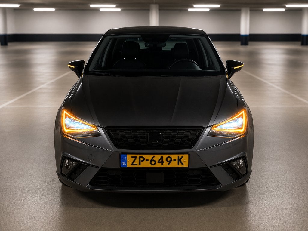 SEAT Ibiza | FR Business Intense | Alcantara | FULL Options, Auto's, 40 €/maand, Zwart, 95 pk, Alcantara