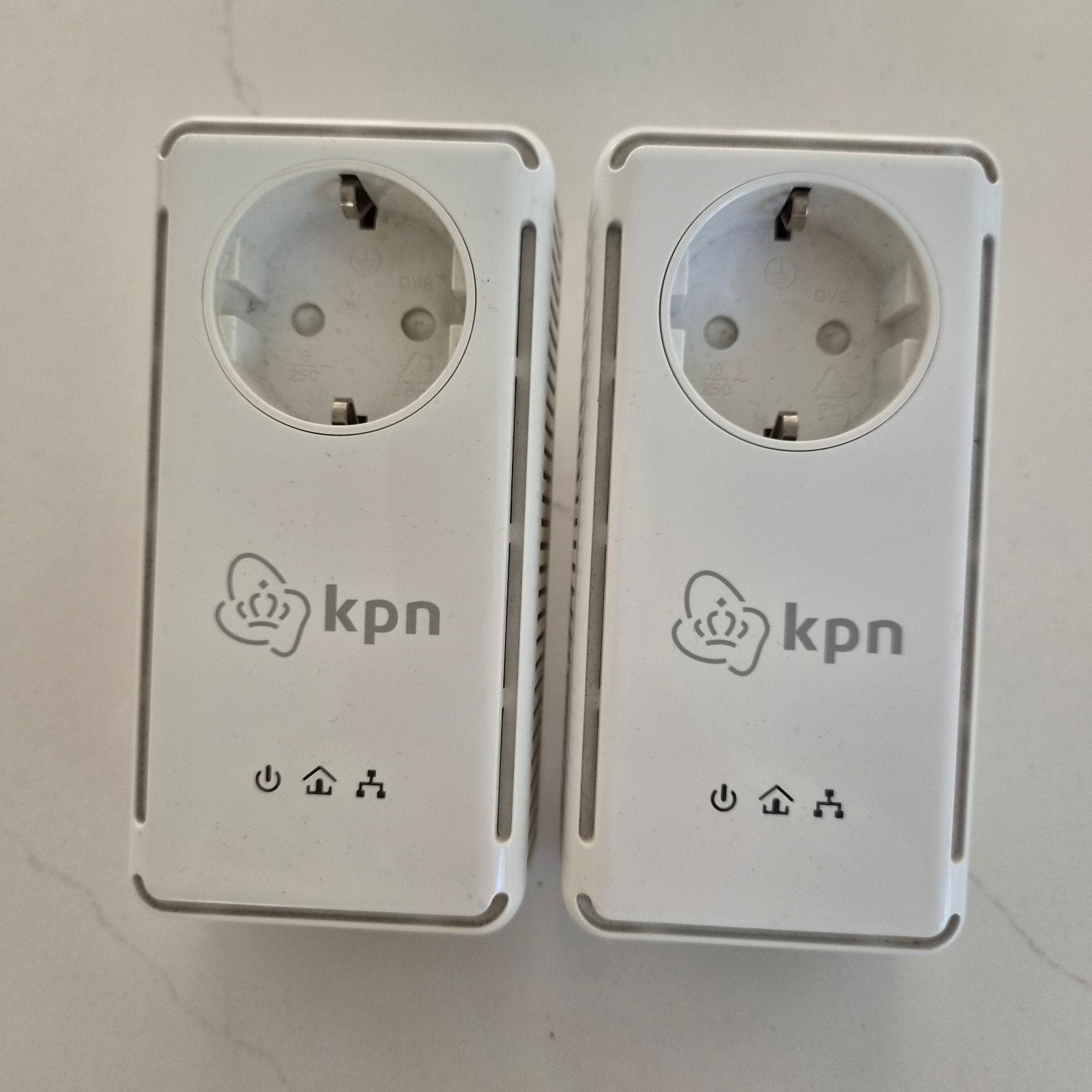KPN DVS Draadloze Verbindingsset (Powerline Adapters), Computers en Software, Routers en Modems, Ophalen of Verzenden, Gebruikt