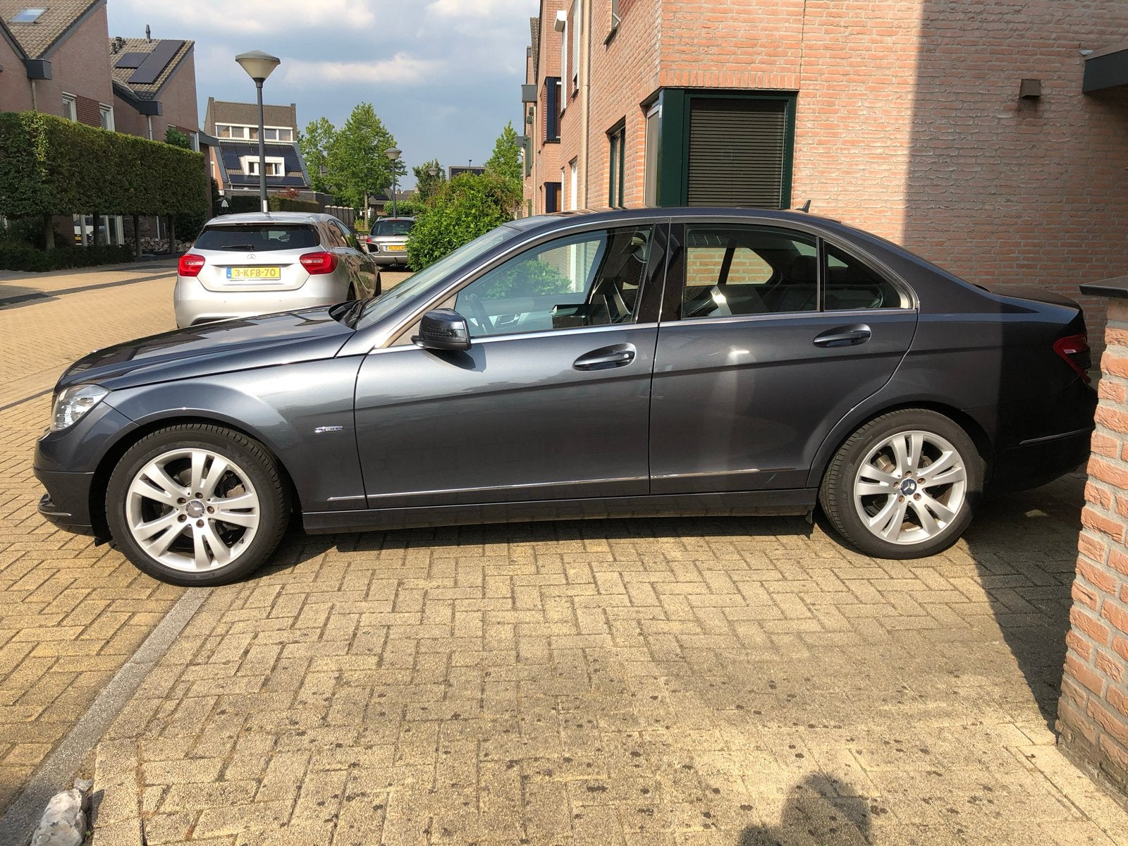 Mercedes-Benz C-Klasse 1.6 C180 Kompr. Sedan AUT 2009 Grijs, Automaat, 745 kg, Achterwielaandrijving, 1800 kg