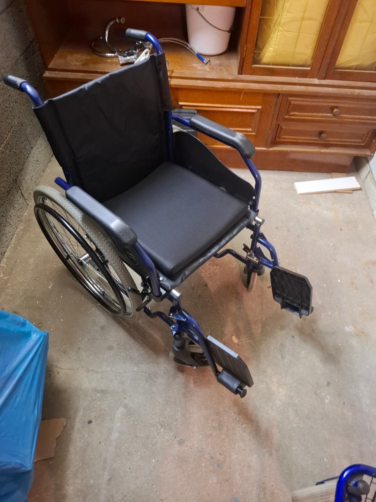Rolstoel, Diversen, Rolstoelen, Ophalen