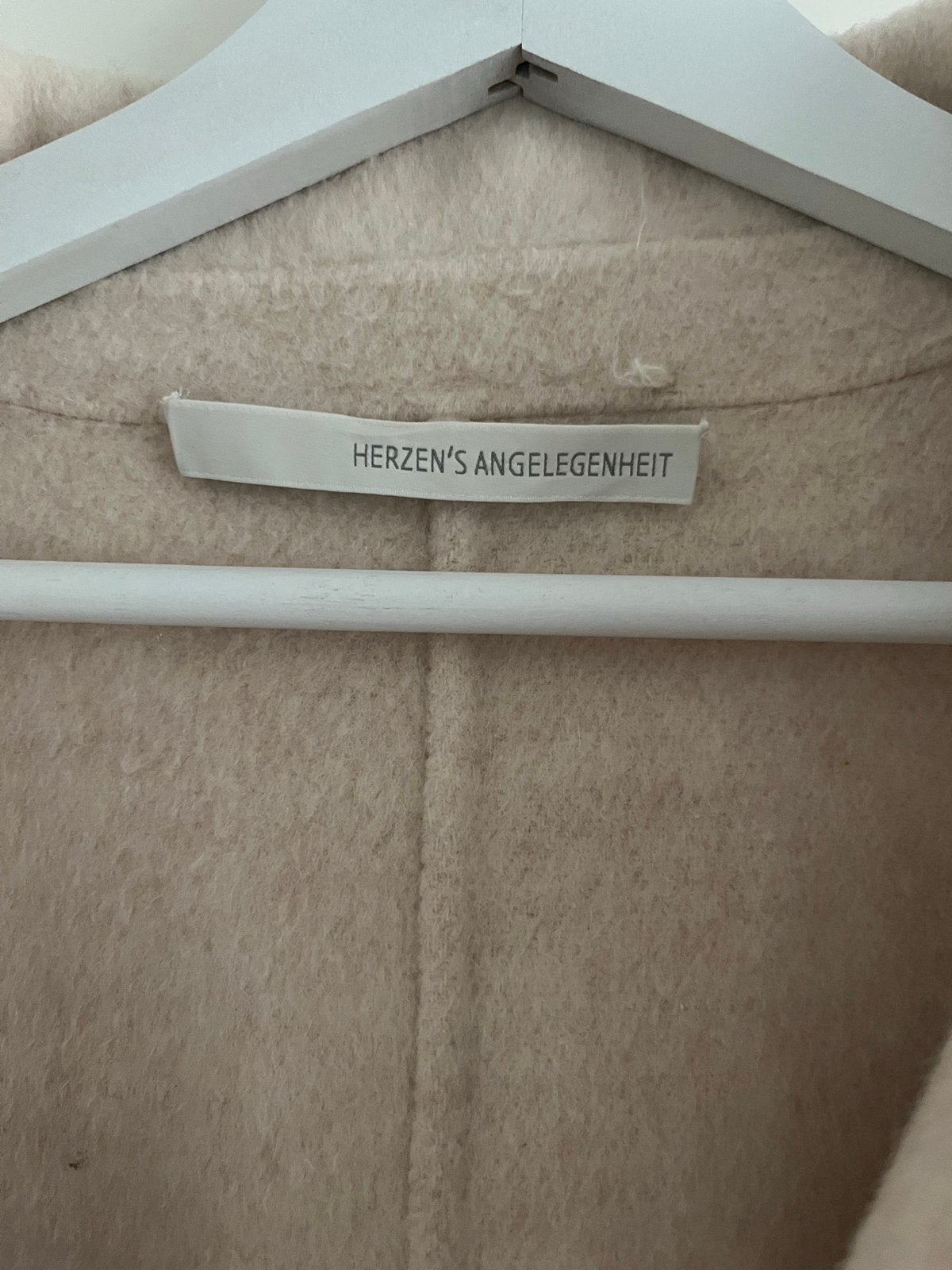 Herzen's Angelegenheit wollen jas, maat 44, Kleding | Dames, Ophalen of Verzenden, Zo goed als nieuw, Maat 42/44 (L), Beige