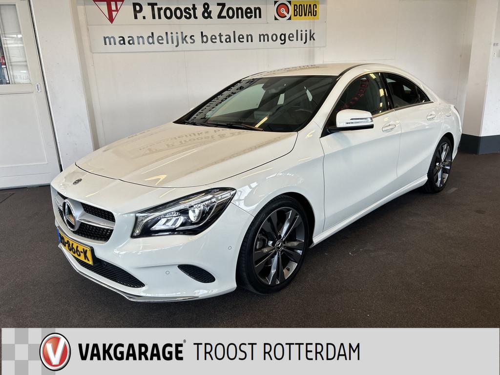 Mercedes-Benz CLA-Klasse 180 Business Solution | Cruise cont, Gebruikt, 4 cilinders, 19 km/l, Sedan