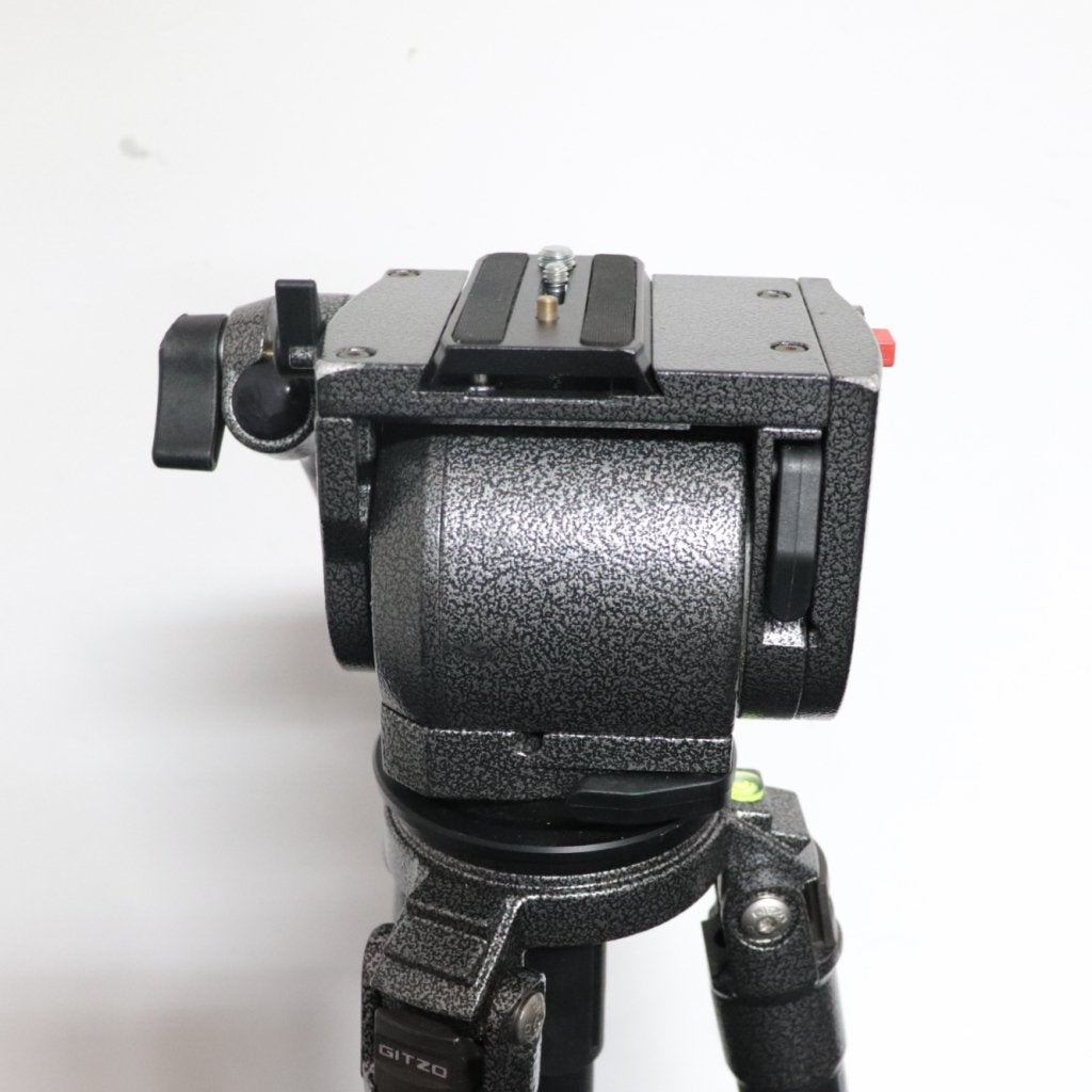 Gitzo GT3531LSV Tripod + Gitzo G1380 Head - Nette Staat, Gitzo Statieven, Gebruikt, https://www.gitzo.com/global/contact-us/, Vitec Imaging Solutions, Via Valsugana 100, 36022 Cassola (VI), Italië