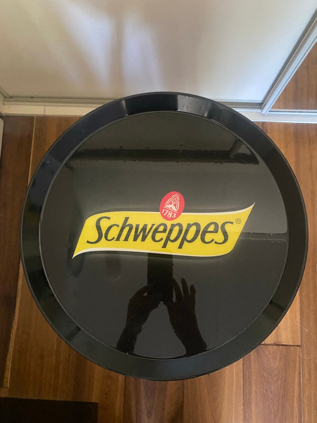 Schweppes Antislip Dienblad - Rond, 42 cm, Ophalen of Verzenden, Gebruikt, Rond, Kunststof