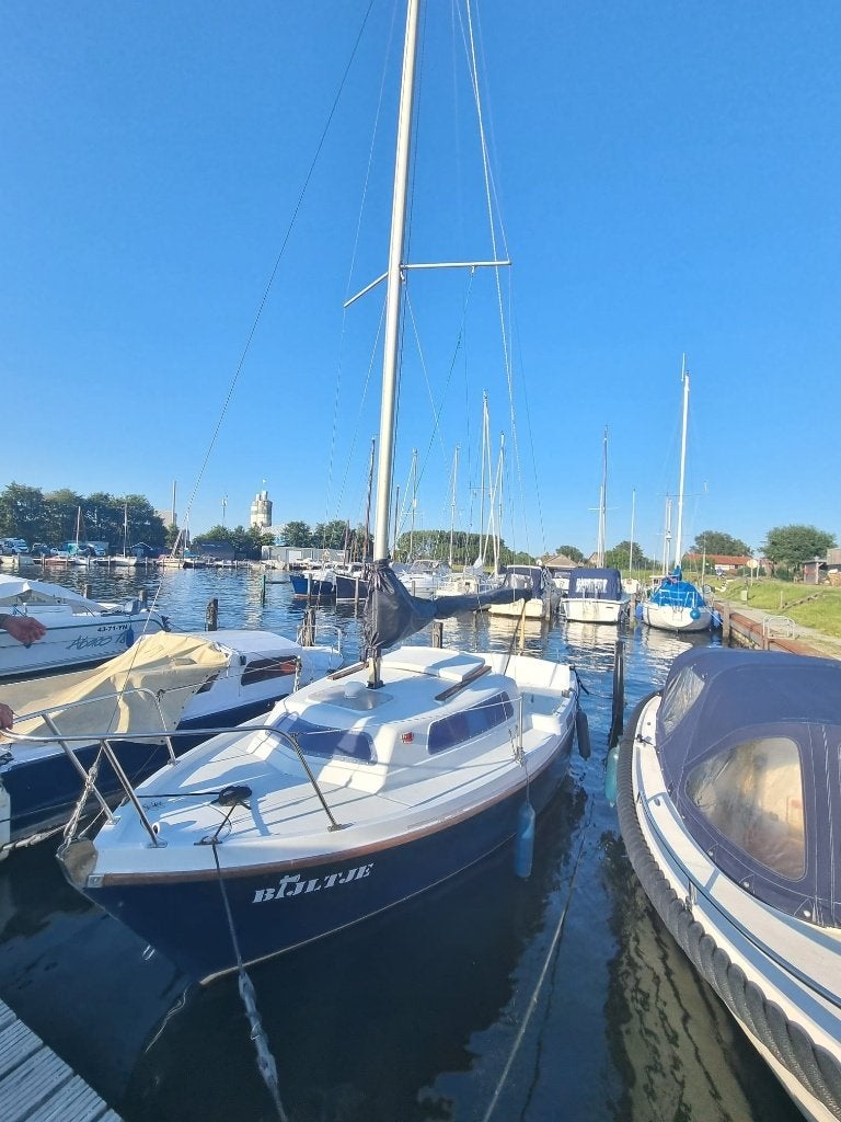 Kirie Baleinier 600 - kajuitzeilboot, Ophalen, Gebruikt, Binnenboordmotor, 1.00 - 1.50 meter