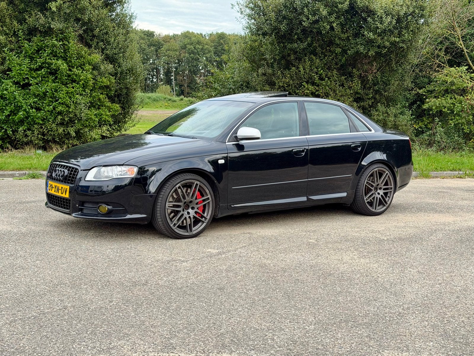 Audi S4 B7 4.2 V8 Quattro 2005 Sedan, Auto's, Automaat, Zwart, Leder, Vierwielaandrijving