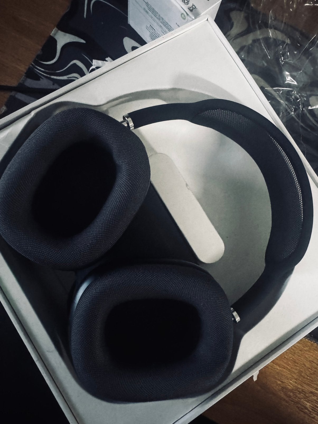 Apple airpods max, Ophalen of Verzenden, Zo goed als nieuw, Overige merken