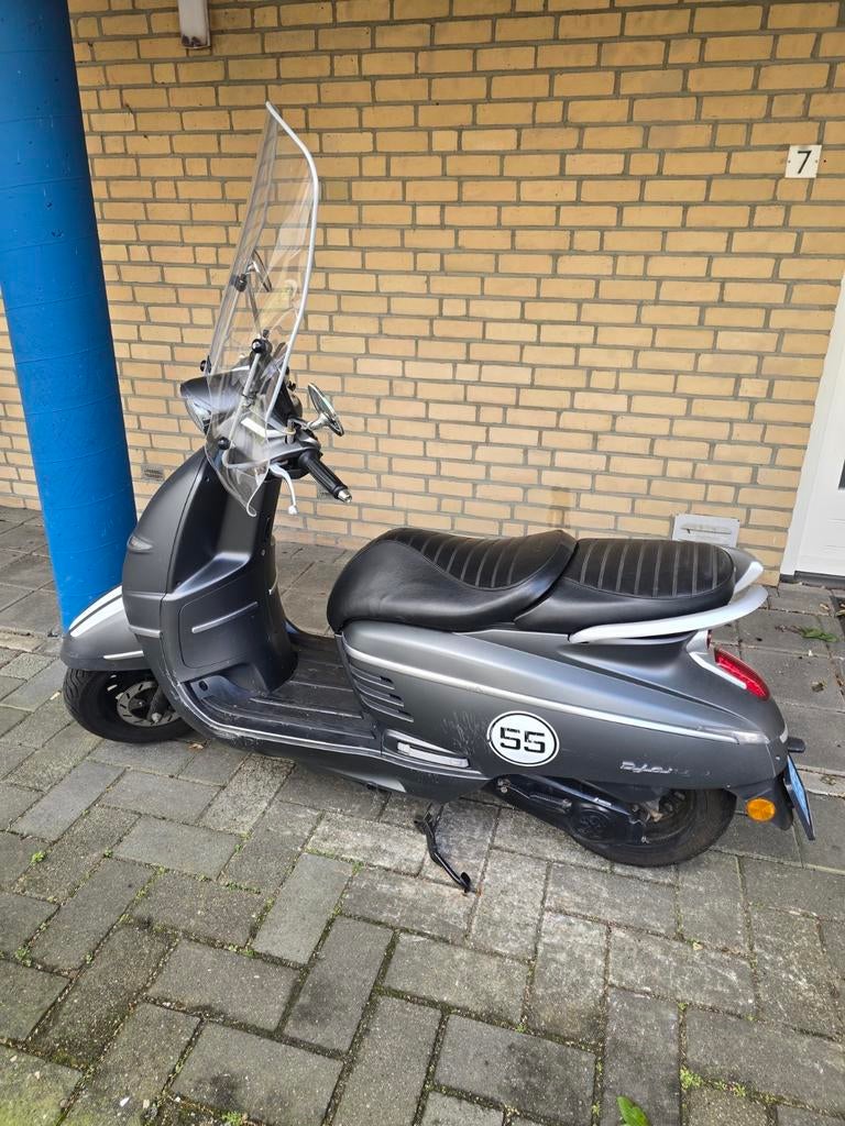 Peugeot Django scooter uit 2021, Ophalen, Gebruikt, Benzine, Overige modellen