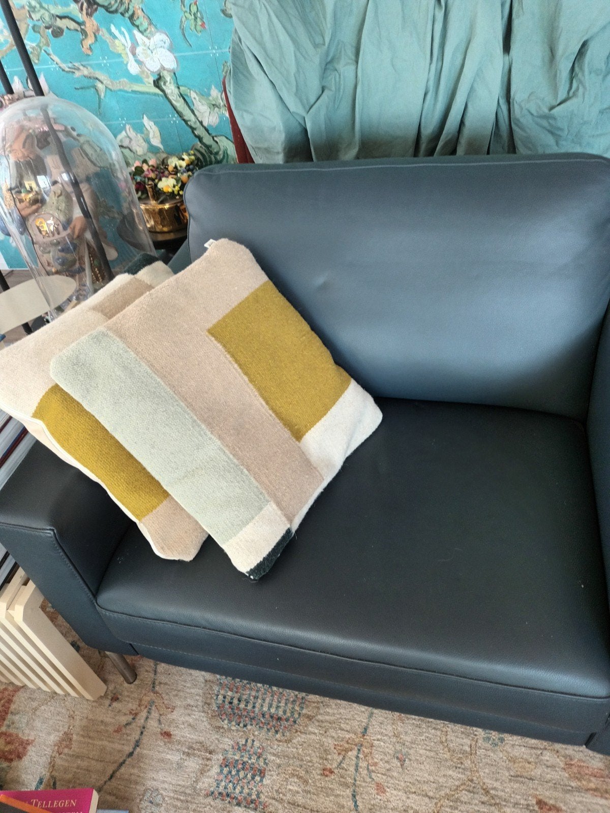 Prominent fauteuil. Love seat. B 105cm, D 95cm. Blauwe, Ophalen, Overige materialen, Eenpersoons, 75 tot 100 cm