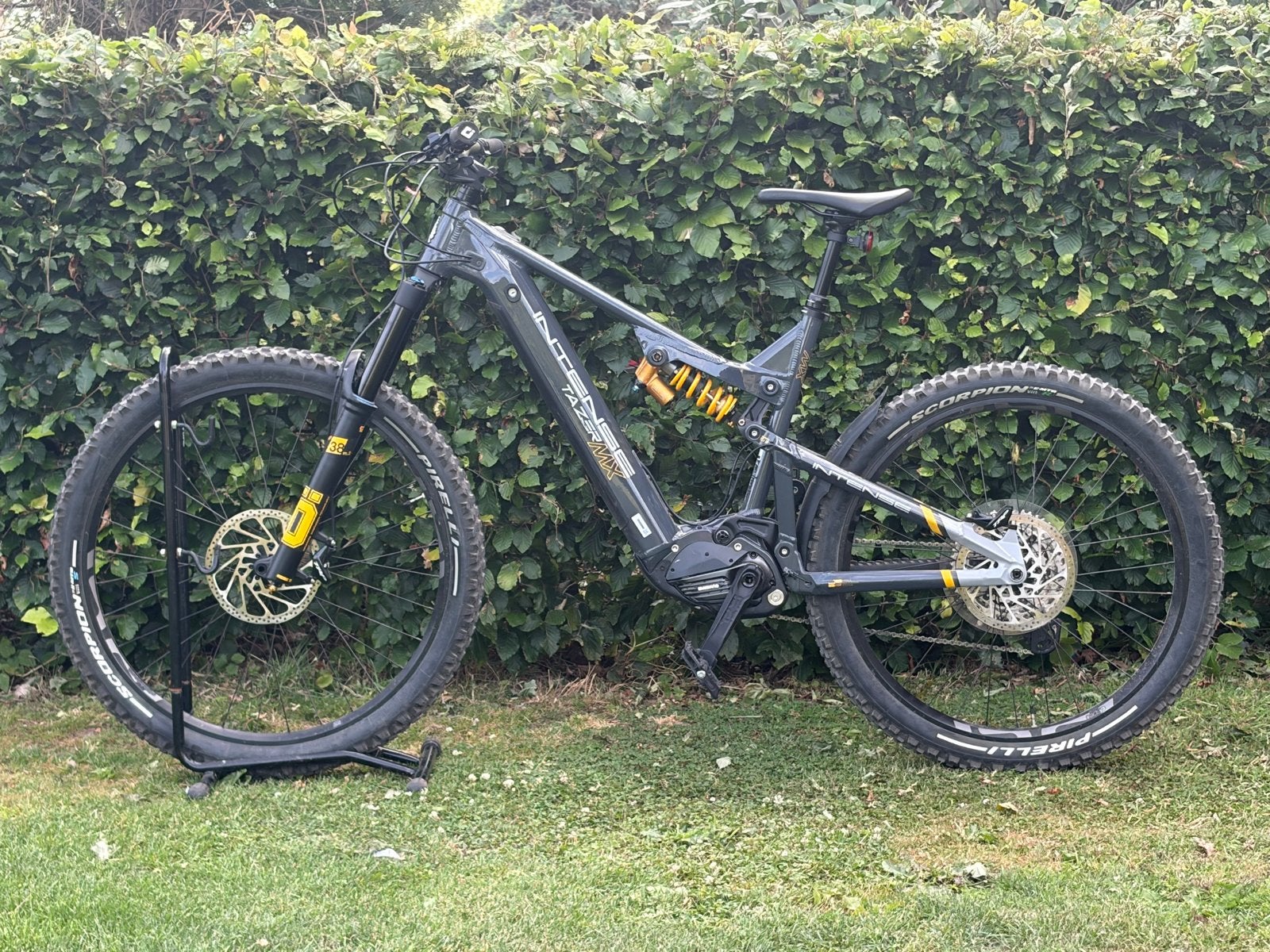 Intense Tazer MX E-MTB - Zo goed als nieuw, slechts 594 km!, Ophalen, Zo goed als nieuw, Overige merken