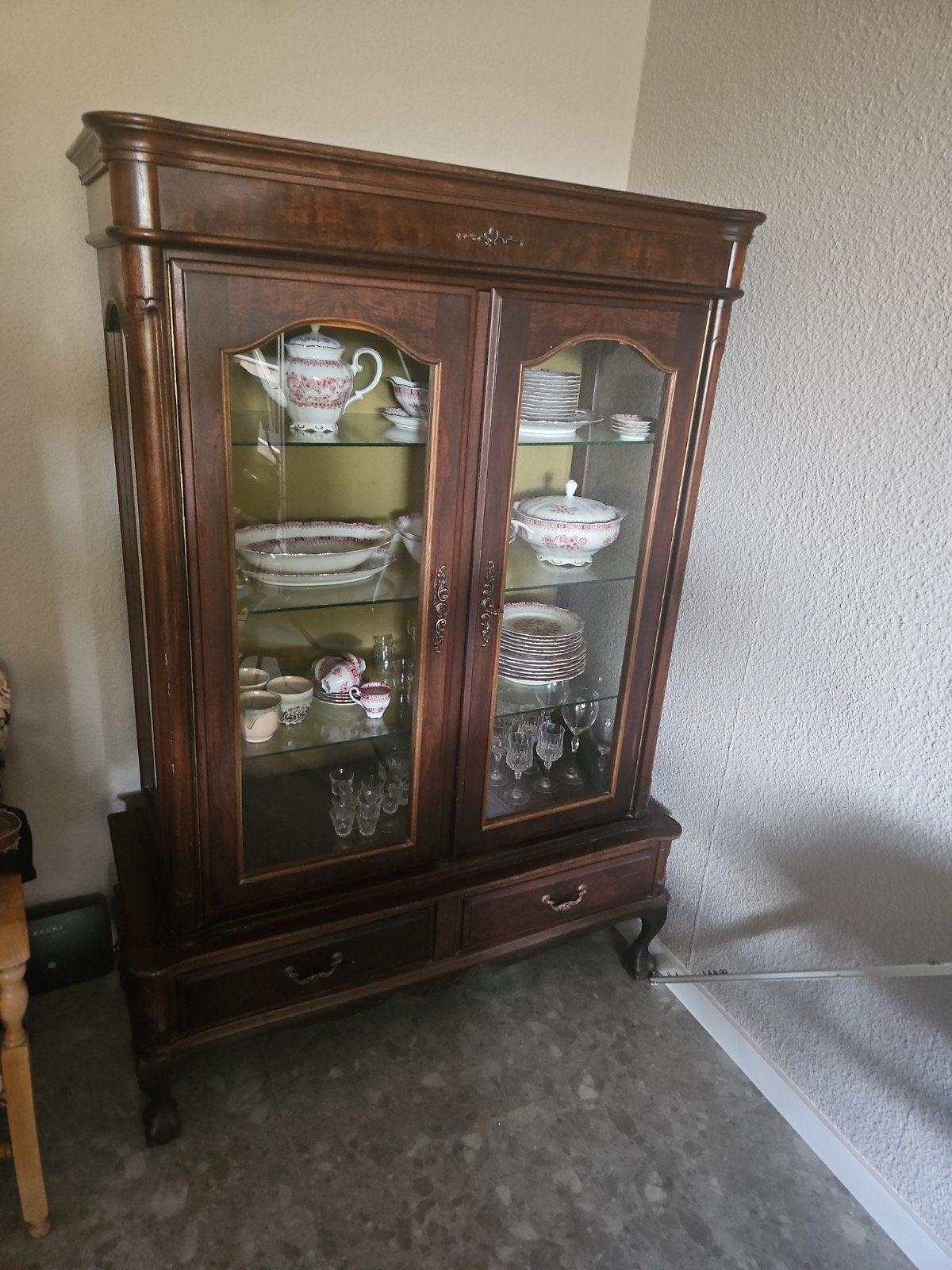 vitrinekast Barok style, Ophalen