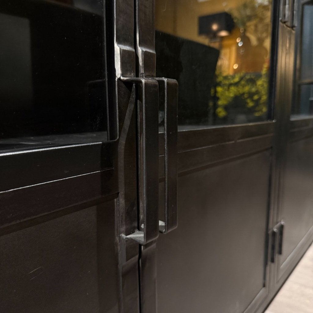 Dressoir Carpino - 4 Deur - Zwart Metaal/Glas - Pronto Wonen, Niet ingevuld, Niet ingevuld, Niet ingevuld