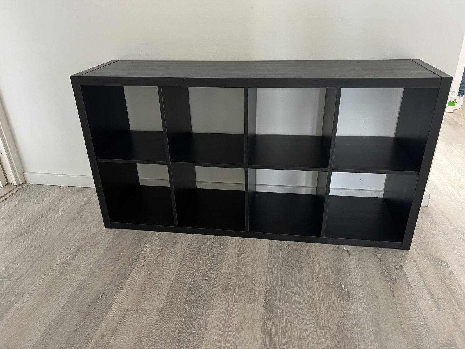 IKEA KALLAX vakkenkast zwartbruin 8 vakken – 147x77 cm, Huis en Inrichting, Ophalen, Zo goed als nieuw, 25 tot 50 cm, Minder dan 150 cm