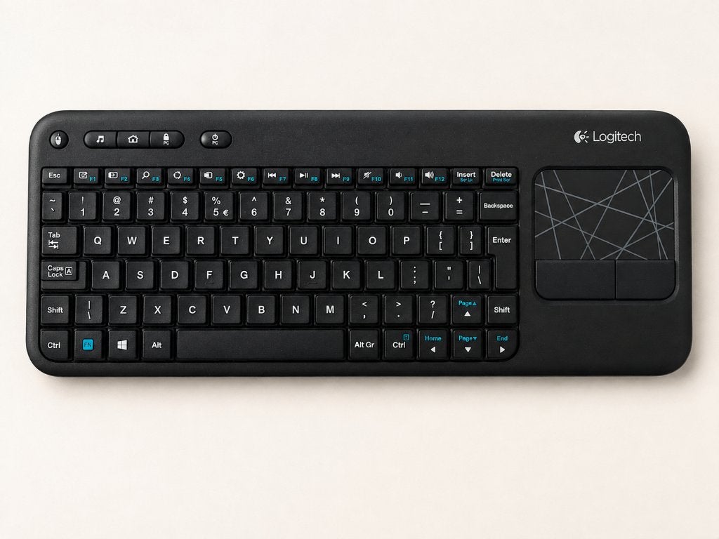 Logitech K400 draadloos toetsenbord met touchpad, Computers en Software, Verlichte toetsen, Gebruikt, Logitech, Ophalen of Verzenden