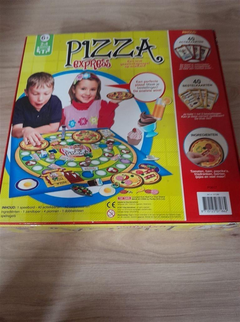 Pizza express - s4429, Hobby en Vrije tijd, Gezelschapsspellen | Bordspellen, Verzenden, Zo goed als nieuw