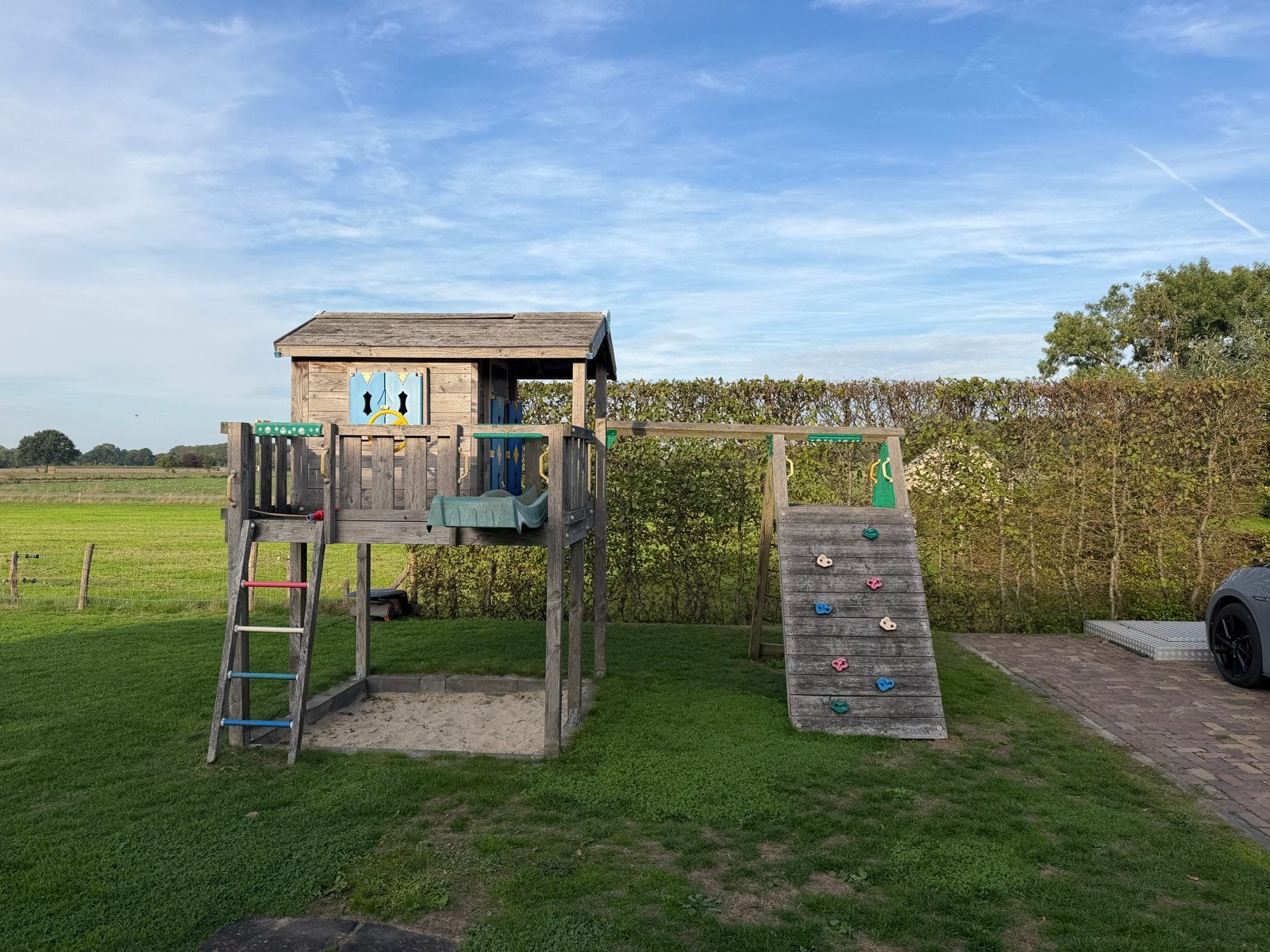 Houten Speelhuisje Jungle Gym met Glijbaan en Klimwand, Ophalen, Gebruikt, Hout