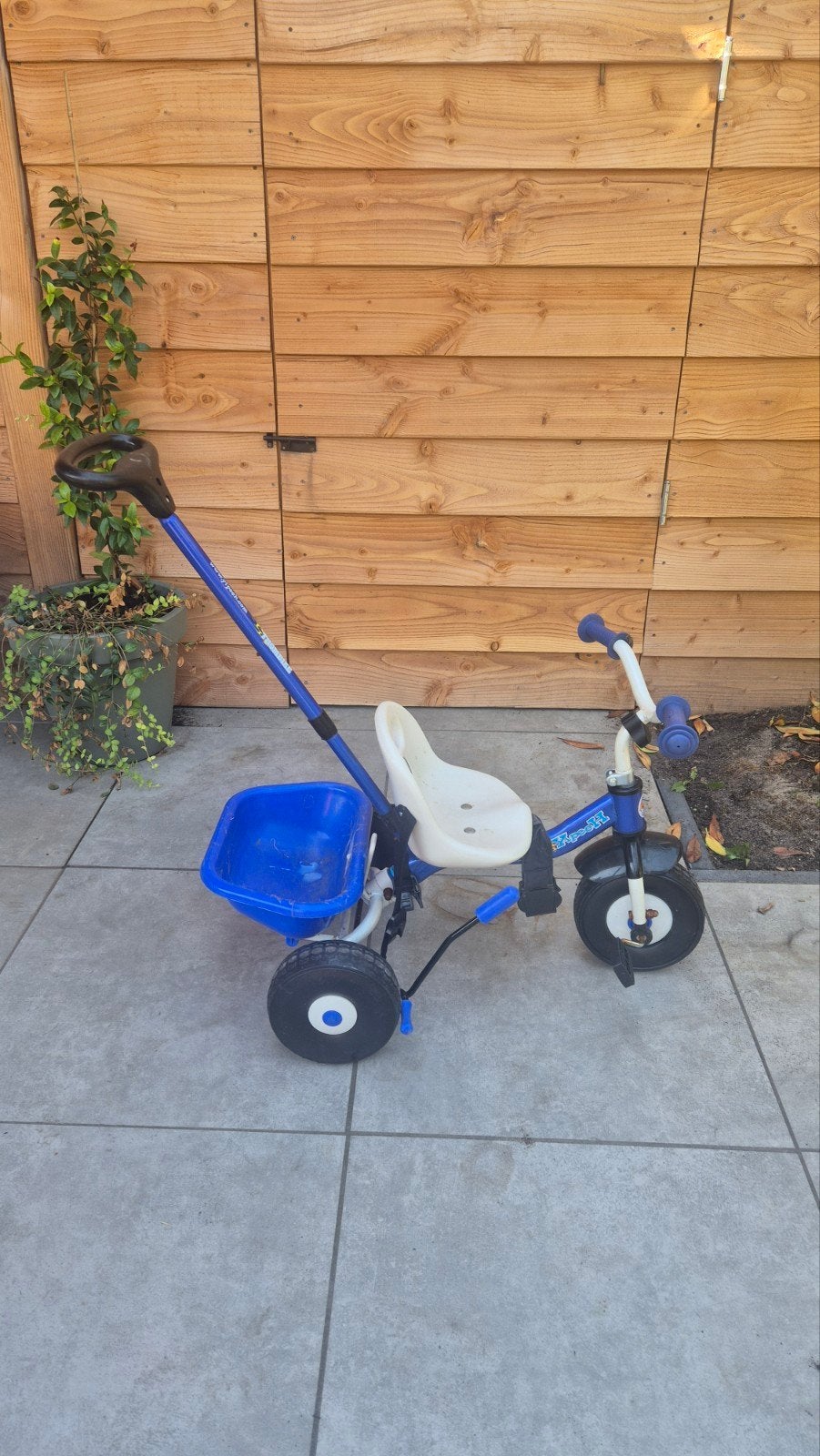 Kinderfiets/driewieler met duwstang, Ophalen, Gebruikt, Duwstang