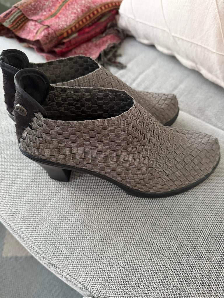 Pumps Bernie Mev New York maat 39, Ophalen of Verzenden, Zo goed als nieuw