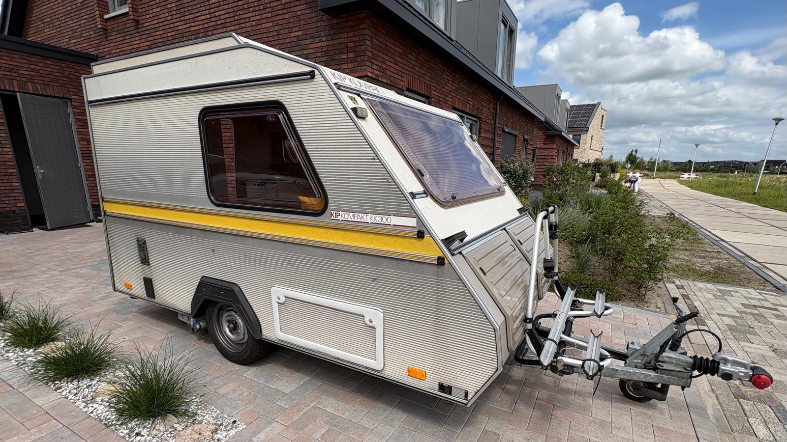 Kip kompakt kk300 caravan, Caravans en Kamperen, Caravans, Standaardzit, Kip, Tot en met 2, Lengtebed