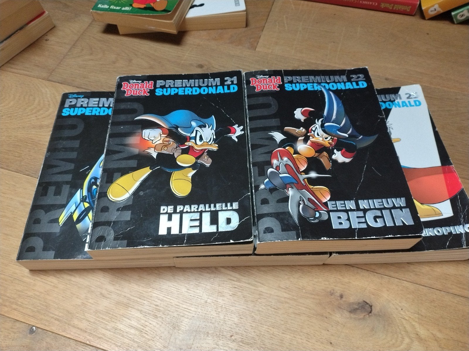 Donald Duck premium Superdonald, Boeken, Strips | Comics, Gelezen, Meerdere comics, Europa, Ophalen of Verzenden