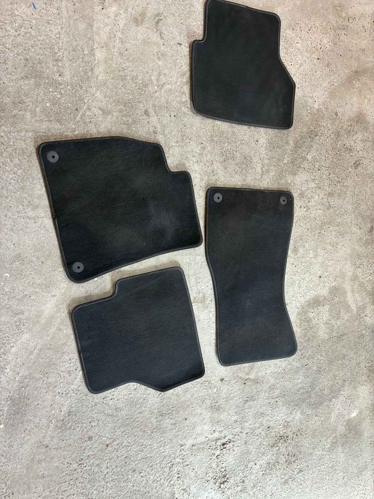 Originele Audi A6 (C8) Mattenset, Ophalen of Verzenden, Gebruikt