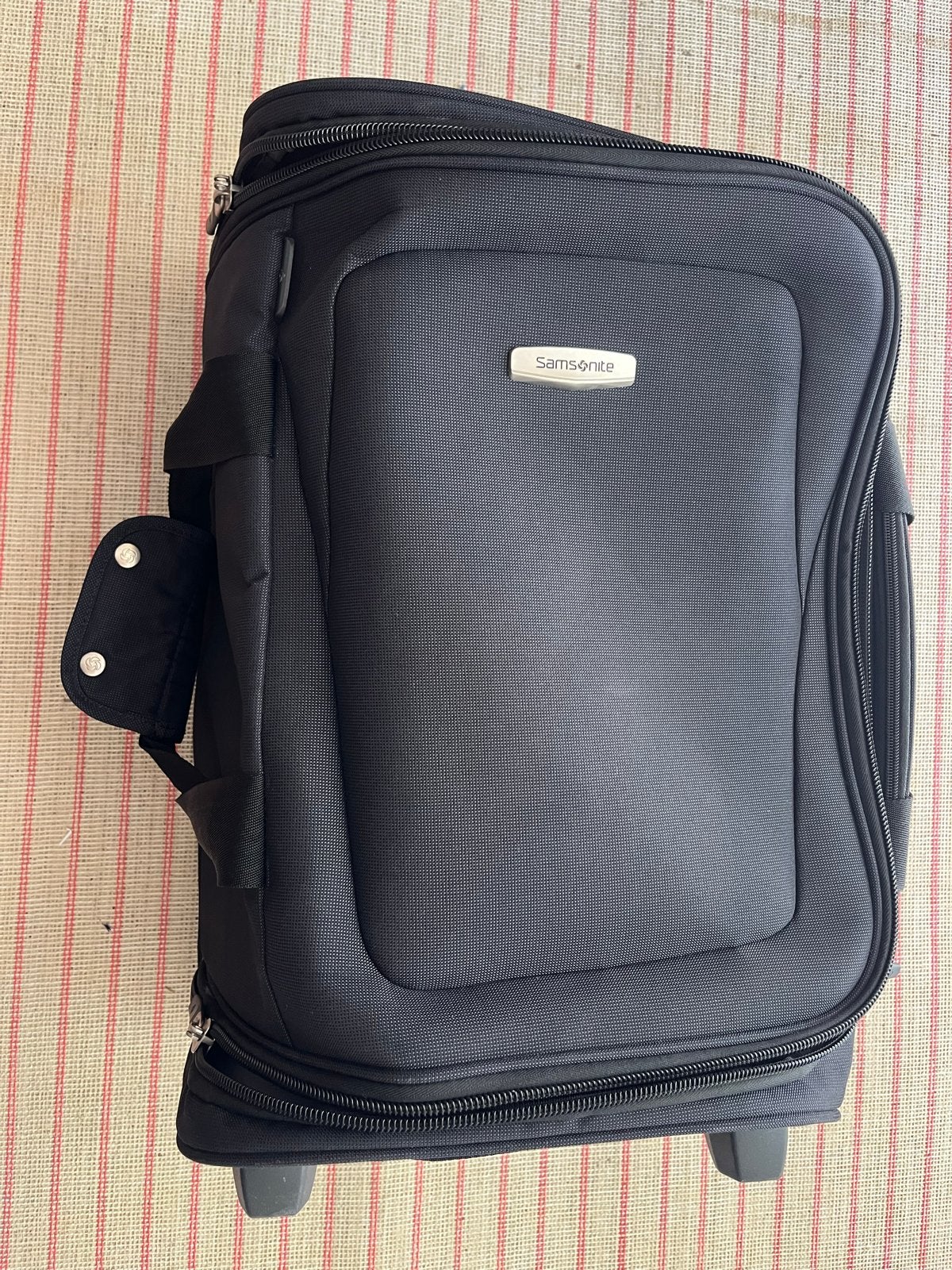 Zwarte Samsonite reiskoffer met wieltjes + inschuifbaar hand, Ophalen, 40 tot 60 cm, Gebruikt, 20 tot 30 cm