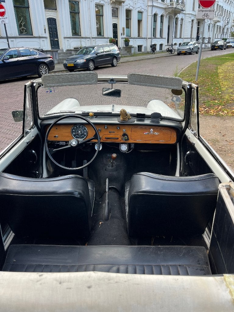 Triumph Herald 12 / 50 Cabriolet 1967, foto 12