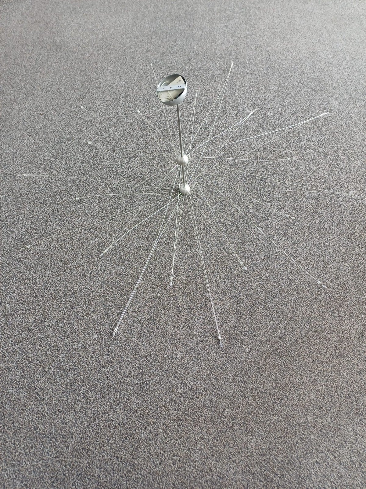 Te koop designlamp naar ontwerp van Ferdinand Verbeek, Overige merken, Grijs, Zo goed als nieuw, G4