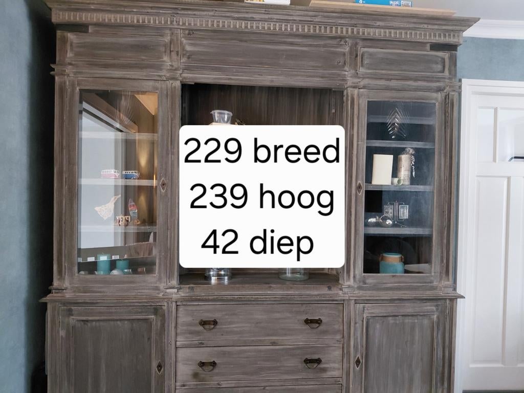 Prachtige grijze kast, hoffz stijl, sober, Ophalen, Gebruikt