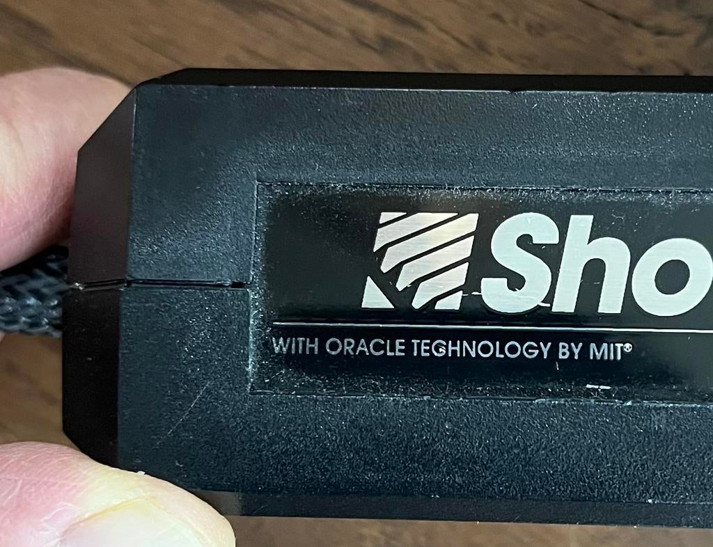 MIT interlink met Oracle Technology RCA, Ophalen of Verzenden, Zo goed als nieuw, Minder dan 2 meter, Interlink-kabel