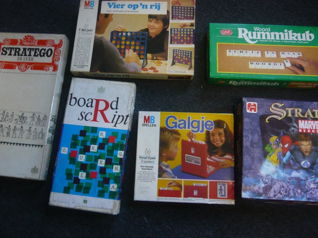 Zeeslag; Stratego; Rummikub woord; 4 op n rij; Onderuit etc., Een of twee spelers, Ophalen of Verzenden, Zo goed als nieuw