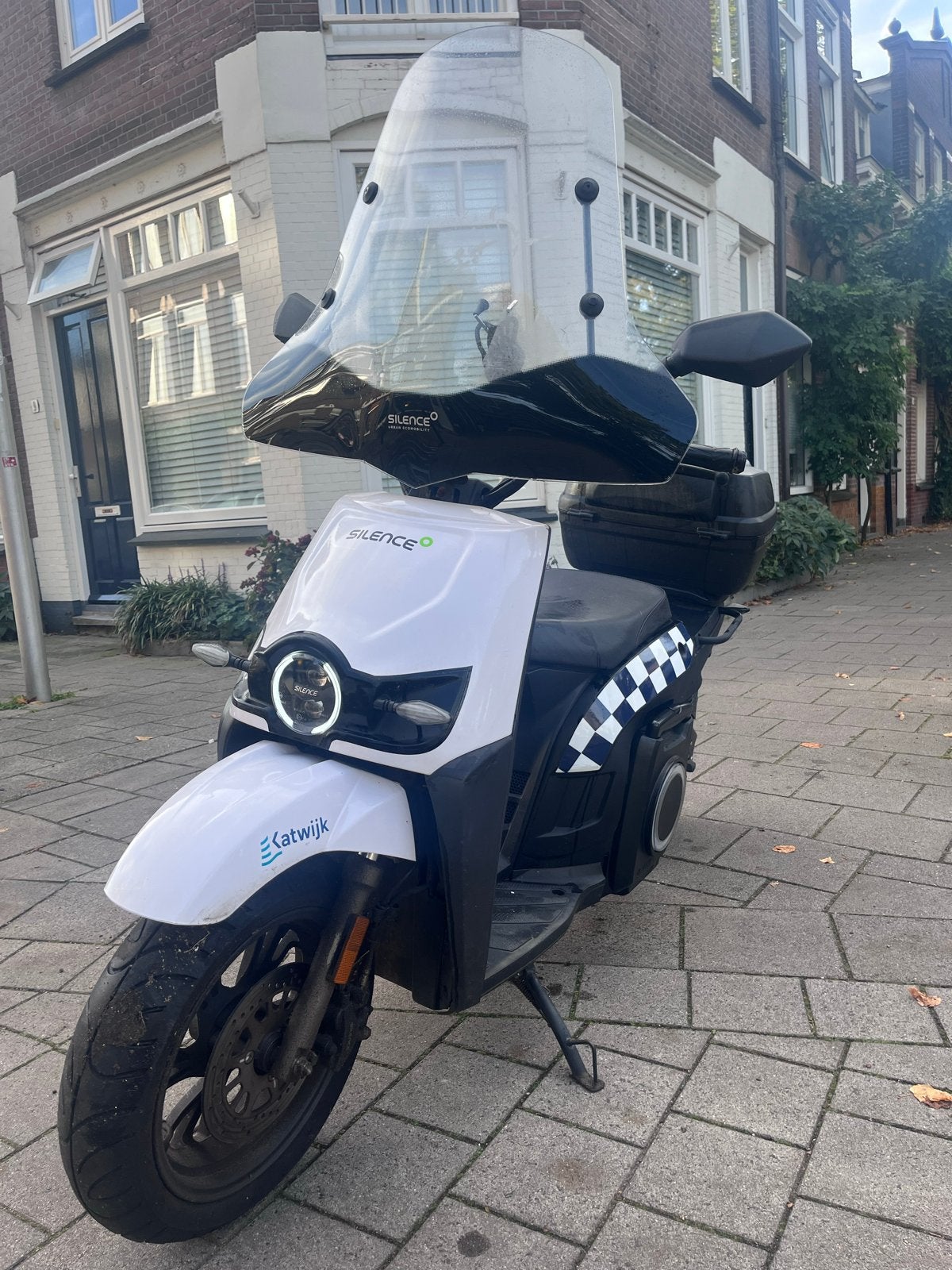Silence S02 LS Elektrische Scooter - Wit, 8732 km, Fietsen en Brommers, Gebruikt, Elektrisch, Ophalen, Overige merken