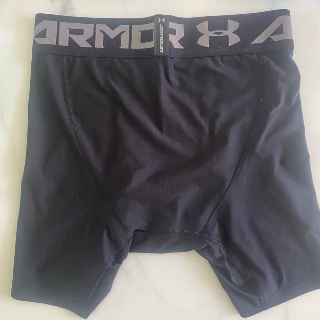 3 Under Armour sportonderbroeken, Fitness, Maat 48/50 (M), Zwart, Ophalen of Verzenden
