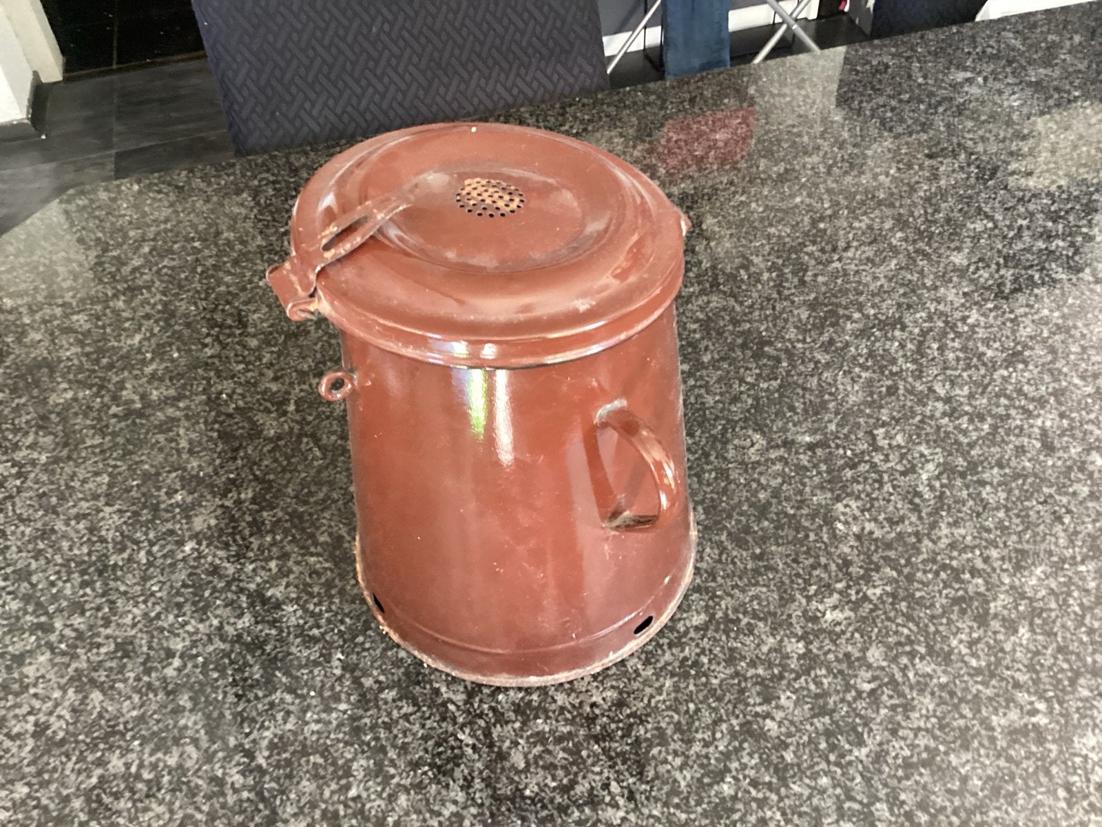 Vintage geëmailleerde afvalemmer met deksel, Ophalen of Verzenden