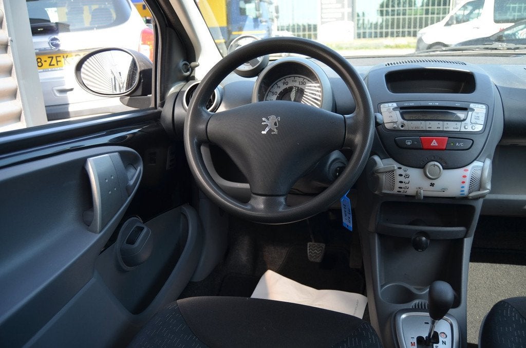 Peugeot 107 1.0-12V XS|AIRCO|ELECTR.PAKKET|AUTOMAAT|5 DEURS, Gebruikt, 4 stoelen, Origineel Nederlands, Bedrijf