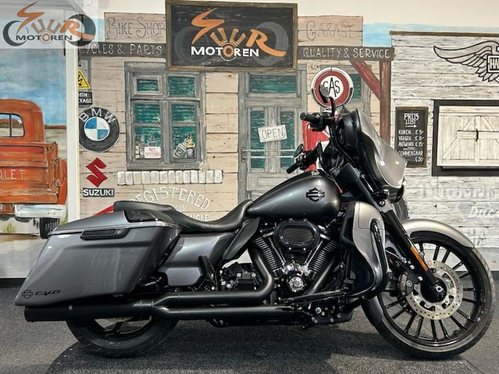 HARLEY-DAVIDSON STREET GLIDE CVO FLHXSE (bj 2017) 26,880 km, Motoren, Motoren | Harley-Davidson, 2 cilinders, HARLEY-DAVIDSON