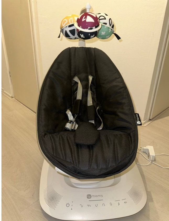 4moms mamaRoo 5.0 Babywipper model 1046 met speelboog, Ophalen, Zo goed als nieuw
