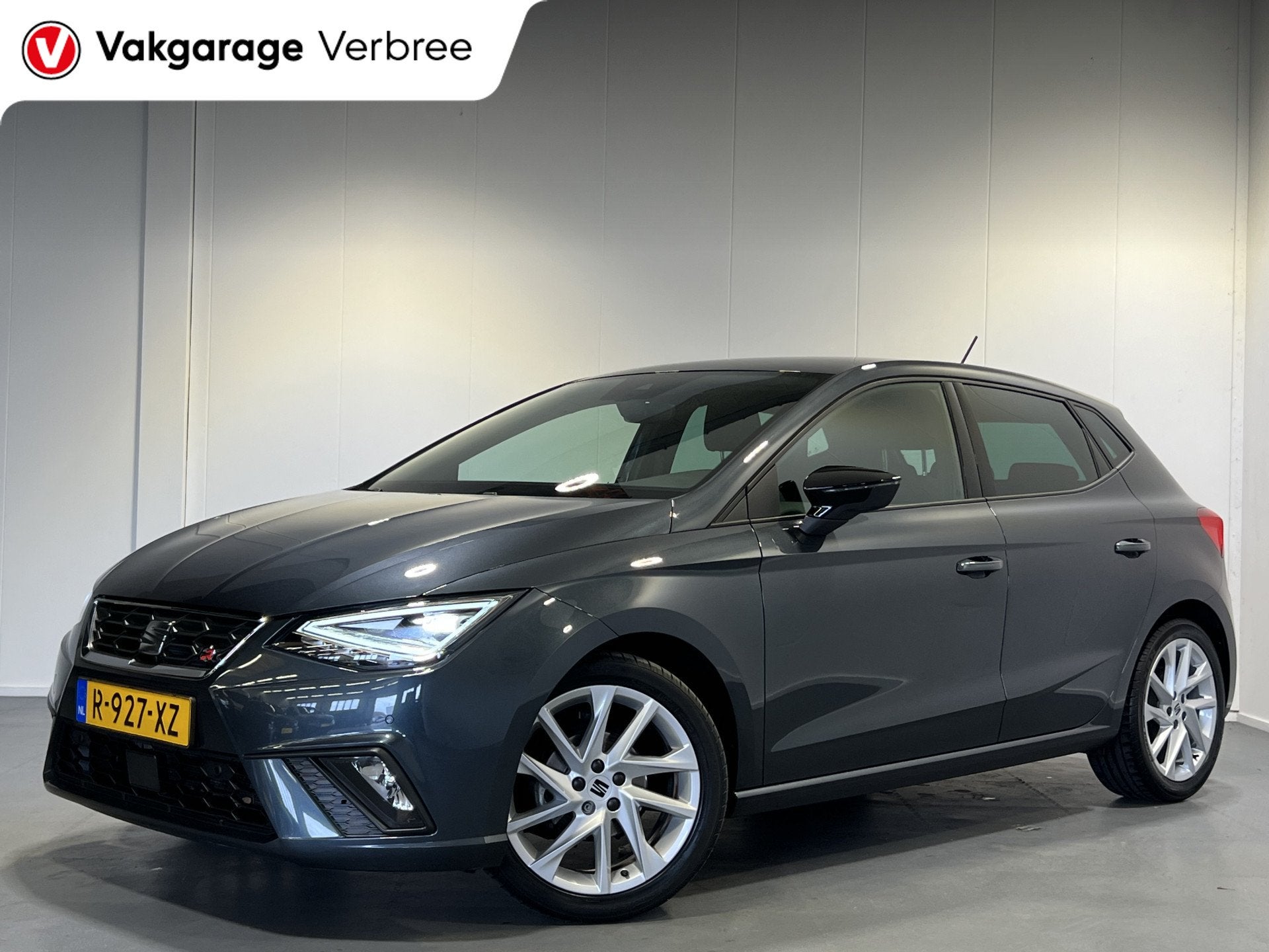 SEAT Ibiza 1.0 EcoTSI FR | Android/Apple Carplay | LM Velgen, Verwarmde buitenspiegels, Stof, 580 kg, Ibiza