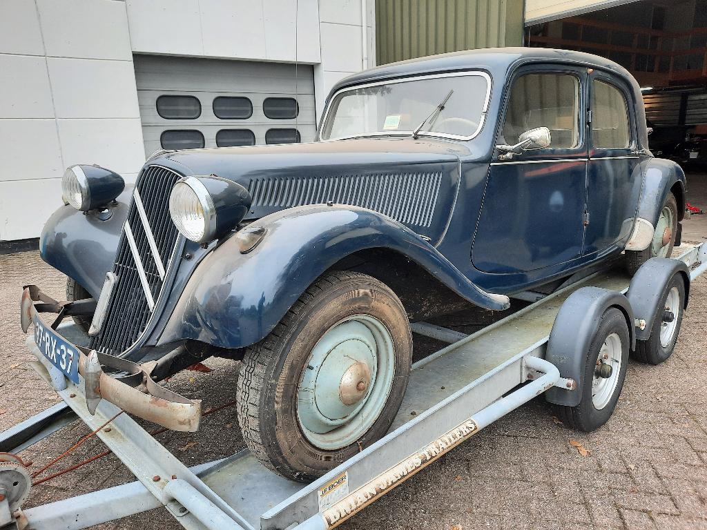 Oldtimer Citroen Traction Avant 11BN met 11d geen ds,erfenis, Auto's, Voorwielaandrijving, Stof, 4 cilinders, Blauw