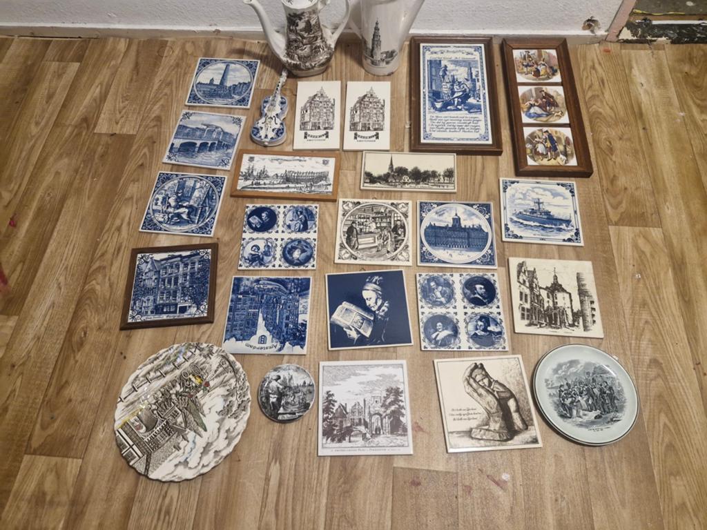 Diverse wandtegels en decoratieve borden, Antiek en Kunst, Ophalen