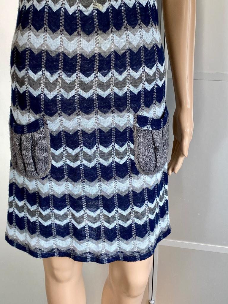 i709 La Fee Maraboutee maat 34=XS fijn-gebreid jurkje jurk, Kleding | Dames, La Fee Maraboutee, Blauw, Ophalen of Verzenden, Zo goed als nieuw