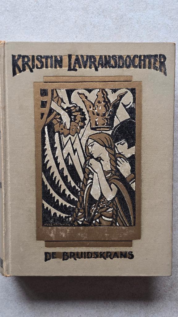 Kristin Lavransdochter - Sigrid Undset, Boeken, Gelezen, Ophalen of Verzenden, Nederland, Sigrid Undset