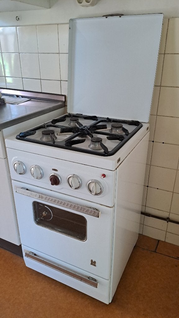 Retro Etna gasfornuis met oven, Witgoed en Apparatuur, Fornuizen, Ophalen, Gebruikt, 4 kookzones, Gas