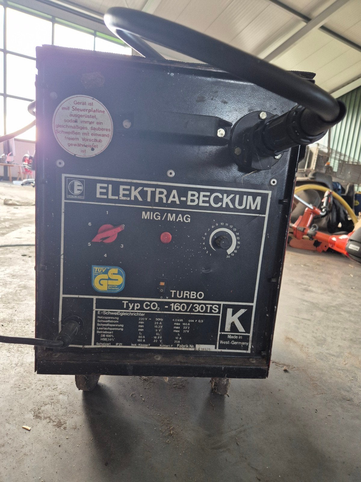 Elektra-Beckum MIG/MAG Lasapparaat CO2 - 160/30TS, Ophalen