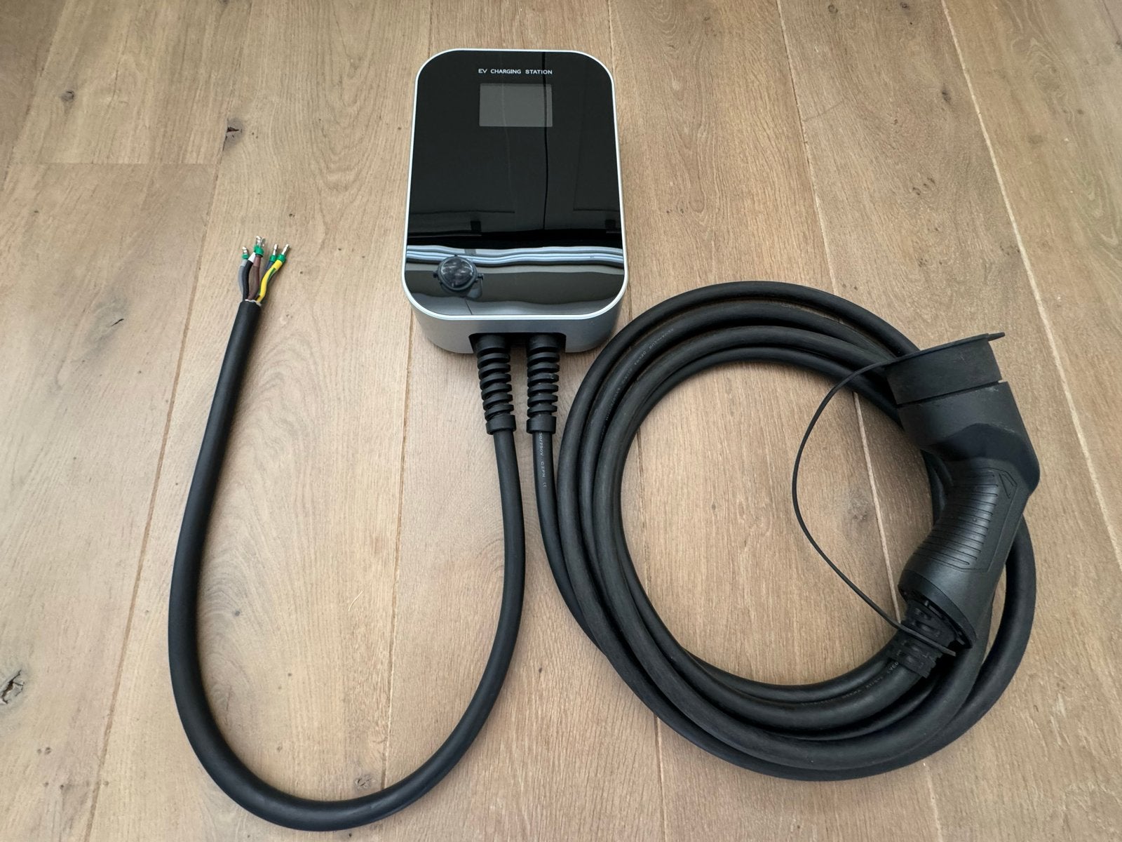 Besen B20-BC2-22KW Laadpaal - Nieuwstaat, Auto diversen, Ophalen, Zo goed als nieuw, Laadpaal