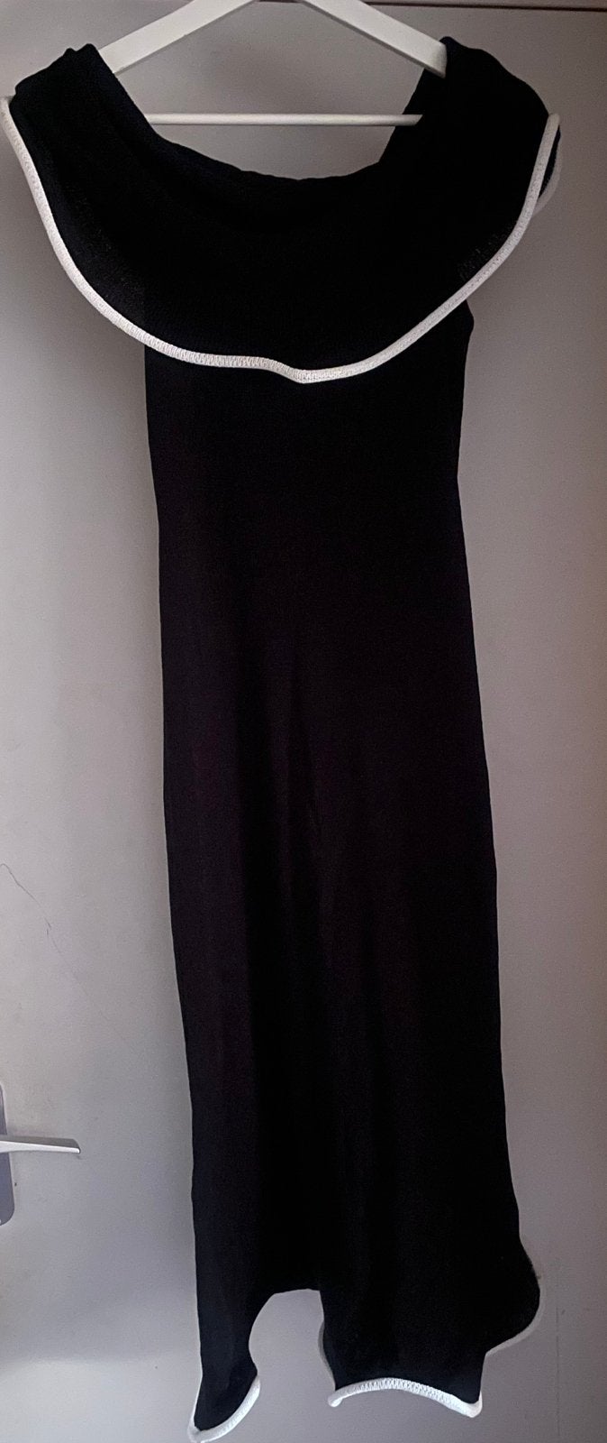 Shoulder Knit Midi Dress, Zwart, Maat 42/44 (L), Nieuw, Ophalen of Verzenden
