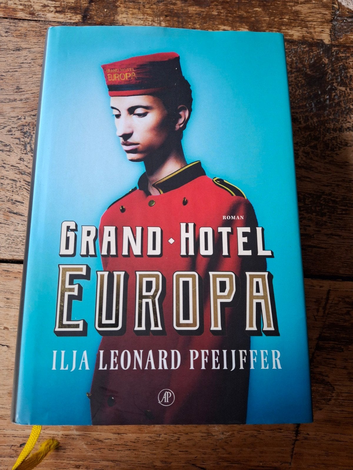 Ilja Leonard Pfeijffer - Grand Hotel Europa, Boeken, Literatuur, Ophalen of Verzenden, Gelezen, Ilja Leonard Pfeijffer